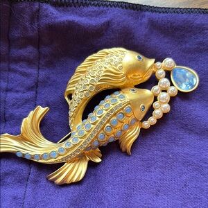 Elizabeth, Taylor Sea shimmering Gold and Blue Fish Pin